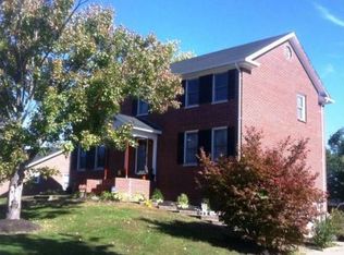 201 Man O War Dr, Danville, KY 40422