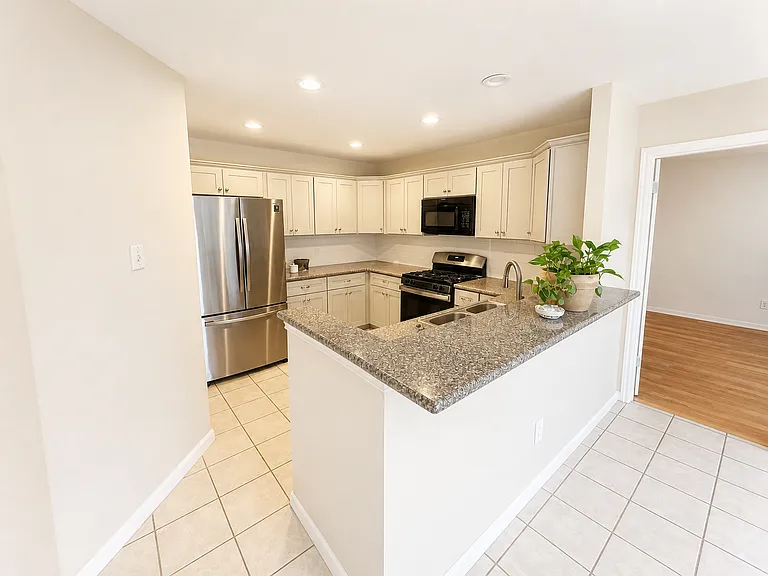 12826 Careywood Dr — Photo 22