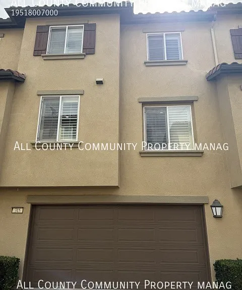 315 W Linden Dr — Photo 2