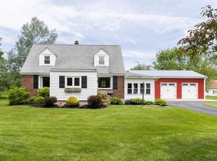 2581 Bullis Rd, Elma, NY 14059