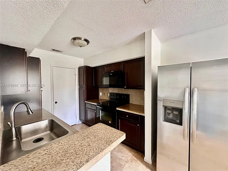 815 W Boynton Beach Blvd #11202 — Photo 4