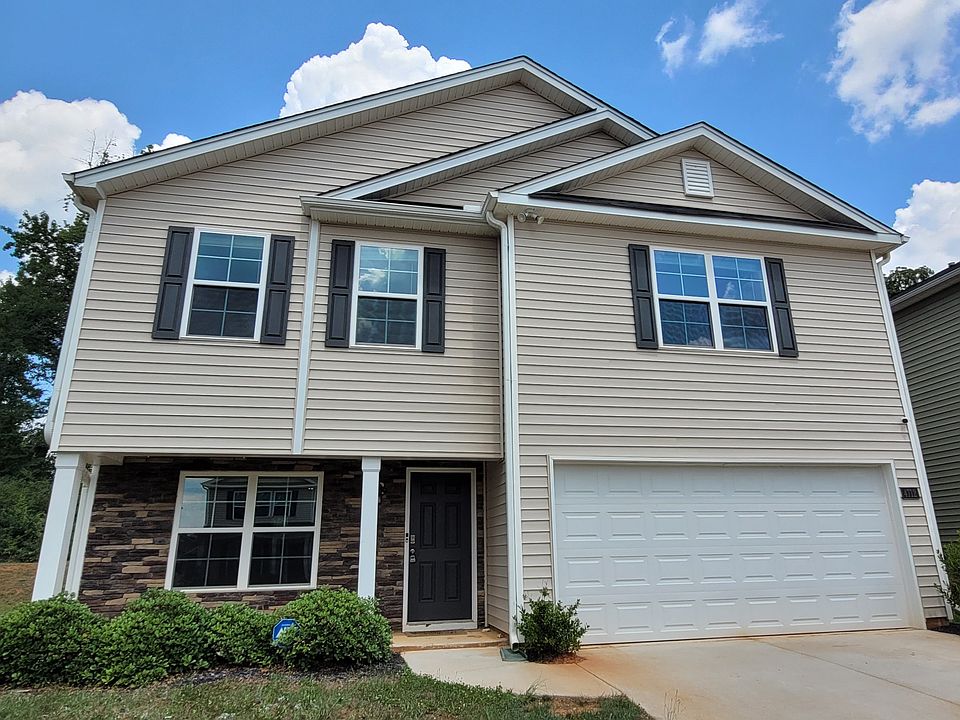 1st image of 4712 Black Forest Dr