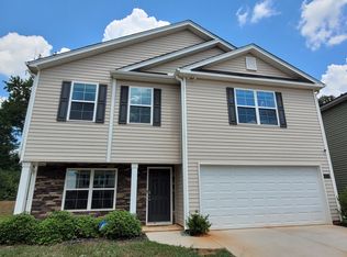 4712 Black Forest Dr, Greensboro, NC 27405