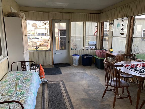 4th image of 3806 S State Road 3