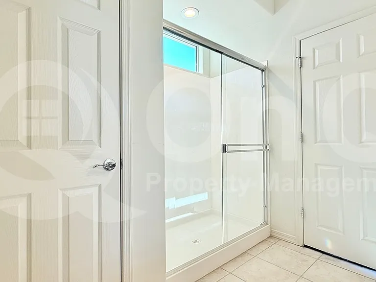 9034 W Luke Ave — Photo 17