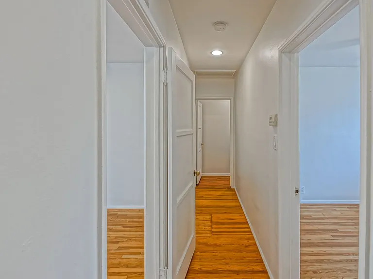 2911 Blaisdell Ave — Photo 26