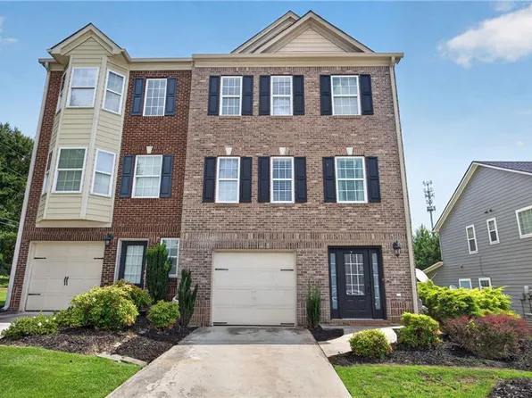 2940 Frederica Ct, Douglasville, GA 30135