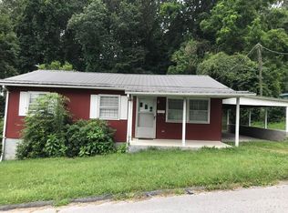 275 Clay St, Ronceverte, WV 24970