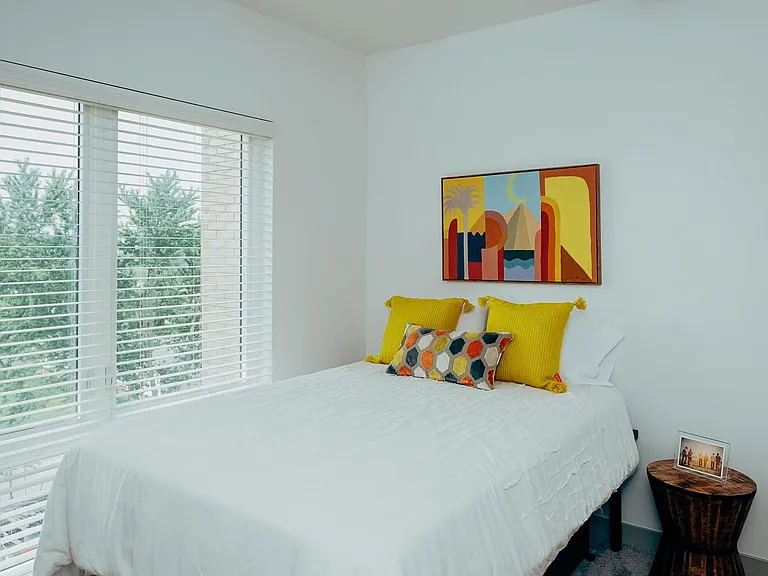 Anvil 38 Apartments — Photo 14
