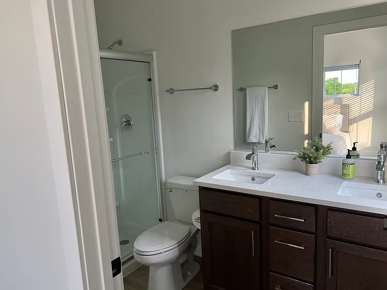 2185 Wisconsin Ave — Photo 13