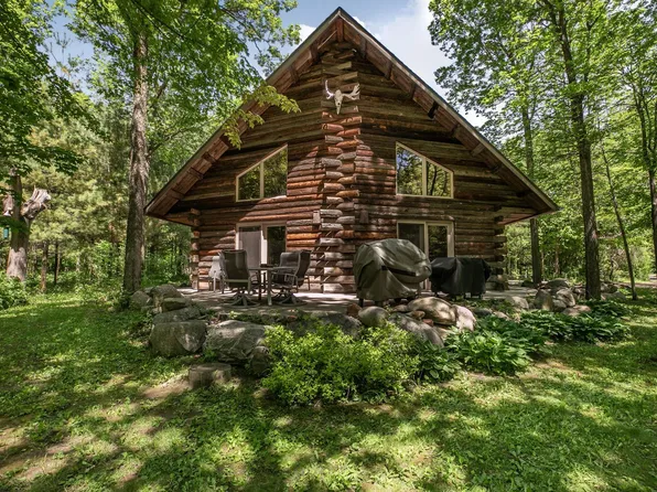 6600 Canary Rd NW, Royalton, MN 56373