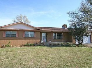 10685 E 530th Rd, Claremore, OK 74019