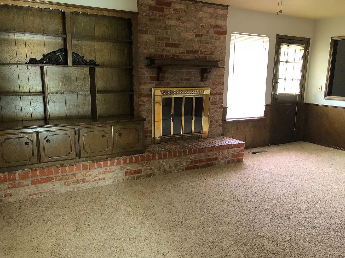 Edmond Schools, Lawn Care Included - Great Home — Photo 3