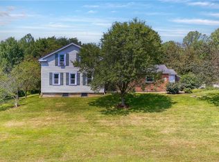 6651 Breezewood Rd, Concord Twp, OH 44077