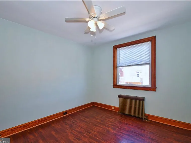 4232 Shamrock Ave #1 — Photo 1