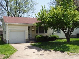 1926 S Franklin Ave, Springfield, MO 65807