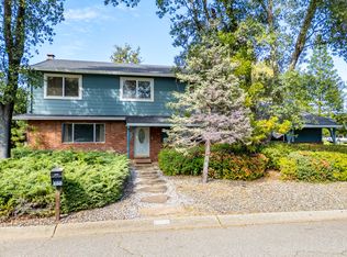 530 Joaquin Ave, Redding, CA 96002