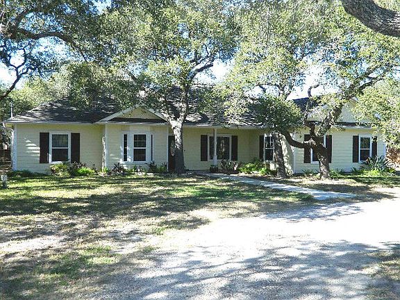5th image of 216 Portia Ave