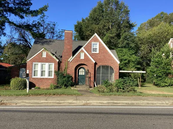 408 Jordan Ave, Tallassee, AL 36078