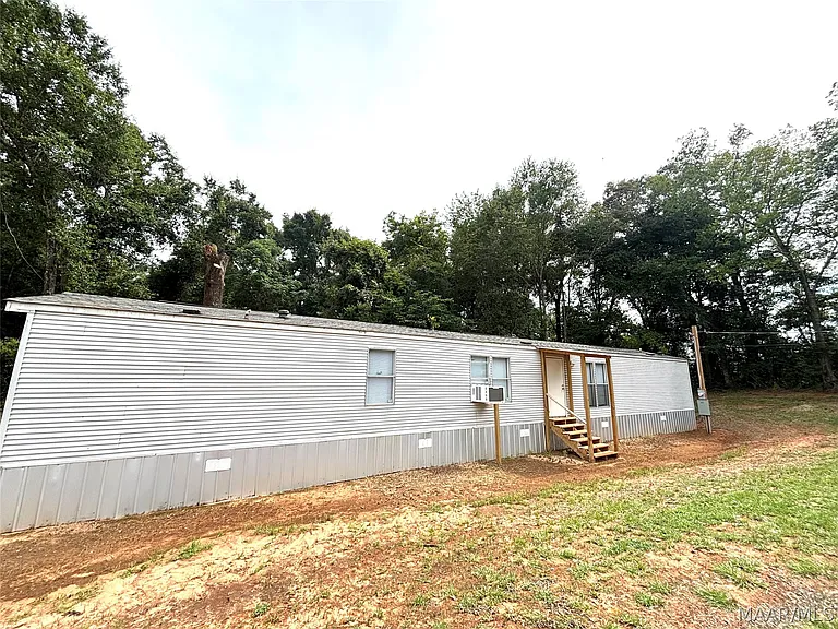 1321 Gator Hill Dr — Photo 2