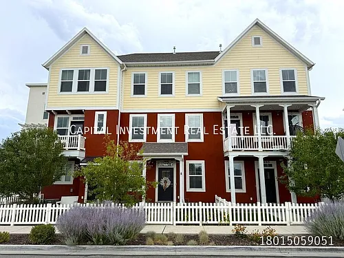 5401 W Ranches Loop Rd Photo 1