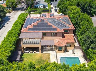 15060 Greenleaf St, Sherman Oaks, CA 91403