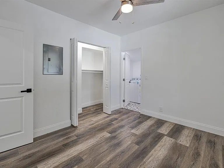 736 Jackson St N #2 — Photo 11