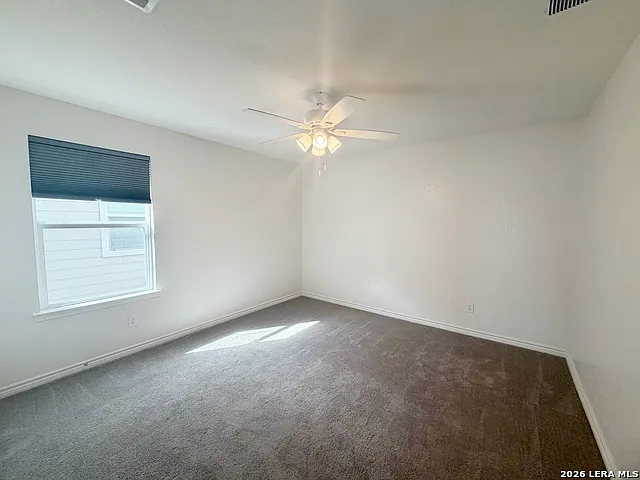 631 Anthem Ln — Photo 37
