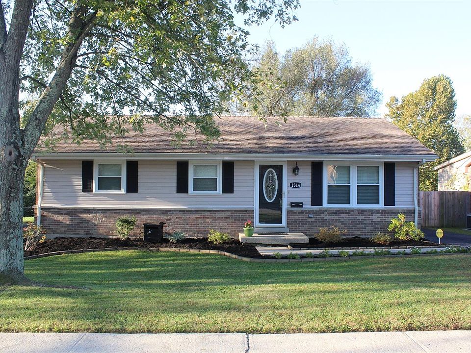1st image of 1314 Stephen Foster Dr