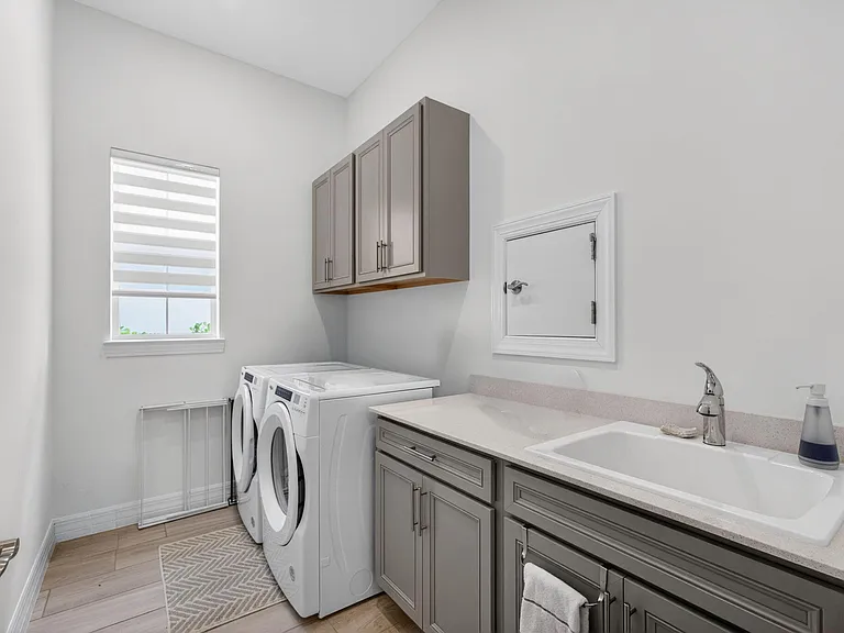 10358 Northbrook Cir — Photo 15