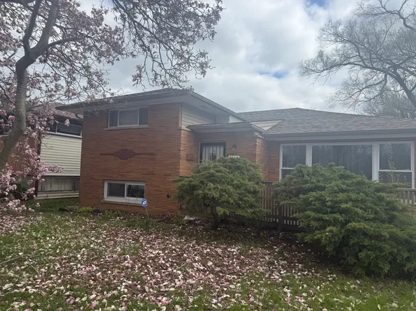 3105 172nd St, Hazel Crest, IL 60429
