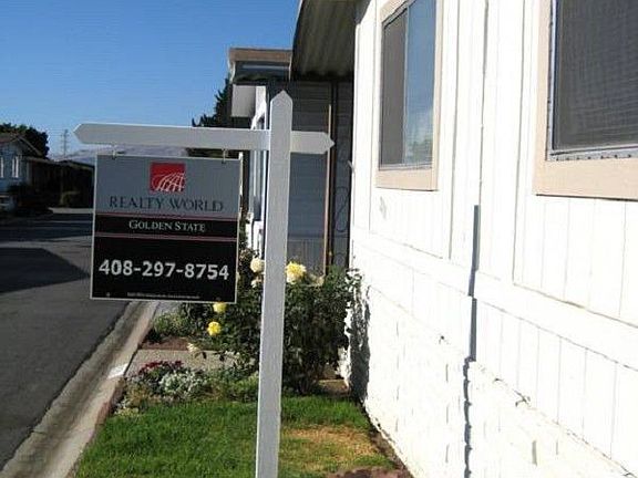 5th image of 2711 Whispering Hills Ln