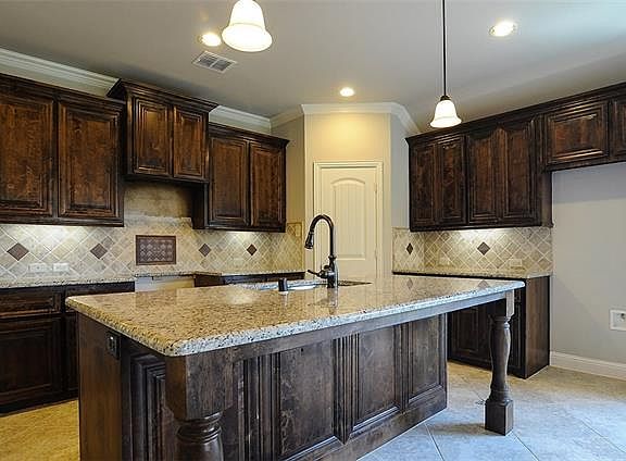 5th image of 8361 Meadow Sweet Ln