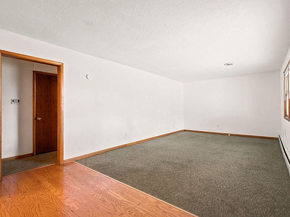 4th image of 1668 S Sieger Drive