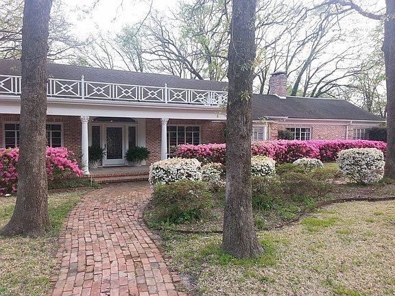 Brick walkways to both gates