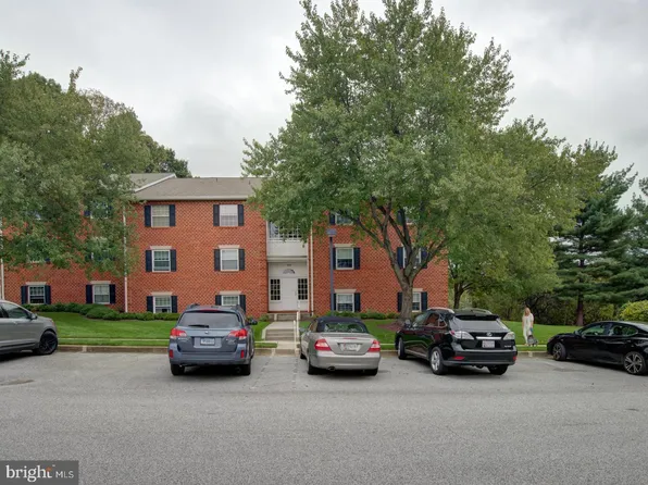 100 Castletown Rd Unit 302, Lutherville Timonium, MD 21093