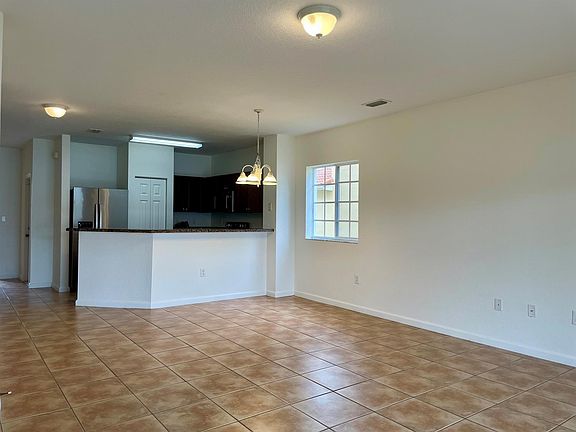 3rd image of 5155 SE Mariner Garden Cir