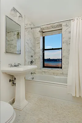 Rented by Corcoran | media 24