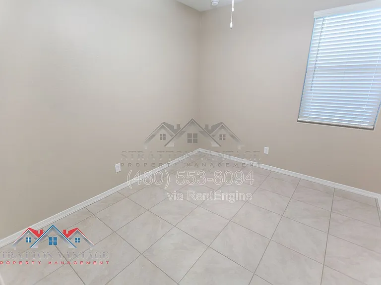 15769 W Voltaire St — Photo 24