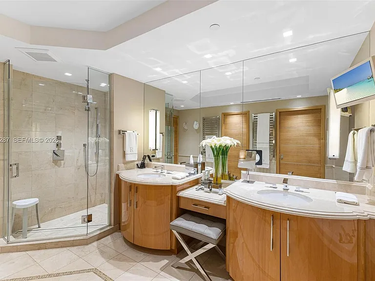 17875 Collins Ave #2402 — Photo 13