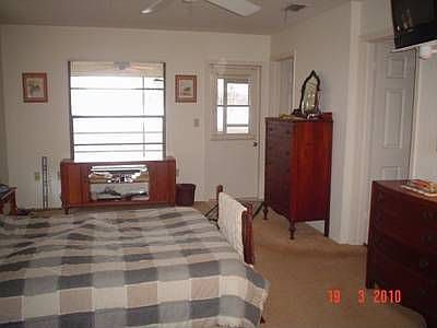 2nd image of 3163 Oregon Pl