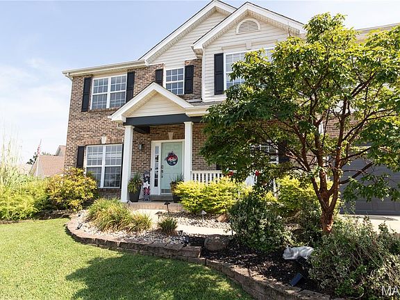 2nd image of 5176 Romaine Spring Dr