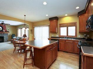 3974 Turtle Rd, Saint Bonifacius, MN 55375