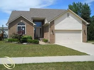 29409 Jennifer Dr photo 1