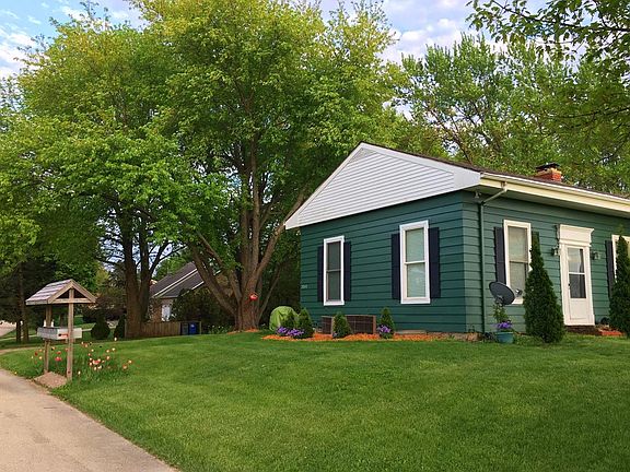 Front/side of duplex