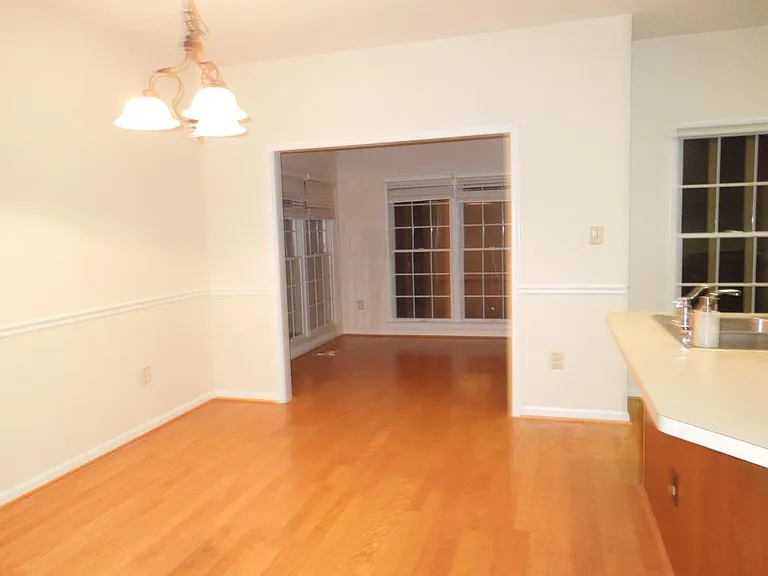 3945 Kathryn Jean Ct — Photo 9