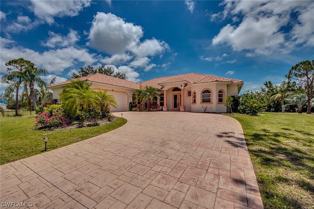 5621 Manton Ct, Bokeelia, FL 33922 MLS 223033246 Zillow