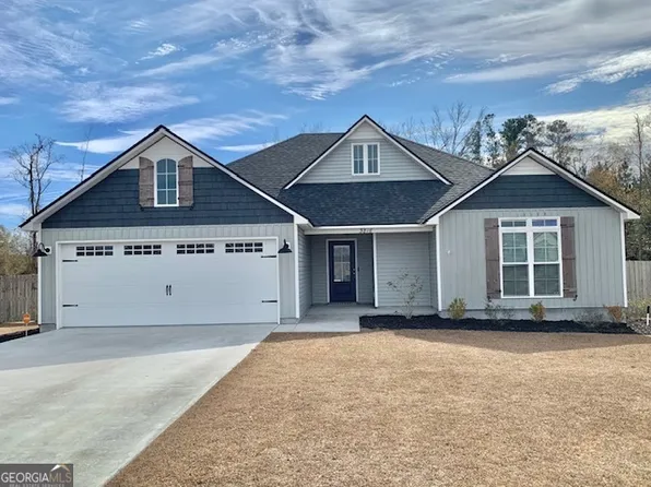 3816 Renee Pl, Hahira, GA 31632
