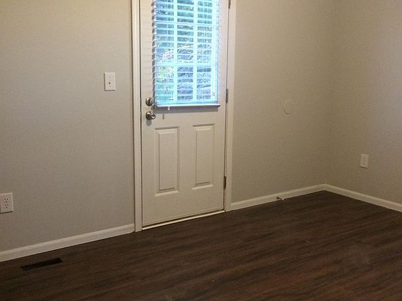 2nd image of 461 Courtright Dr