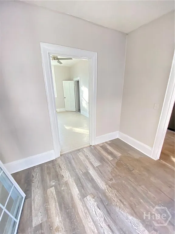 2 bed, 1.0 bath, 910 sqft, $1,590 — Photo 3